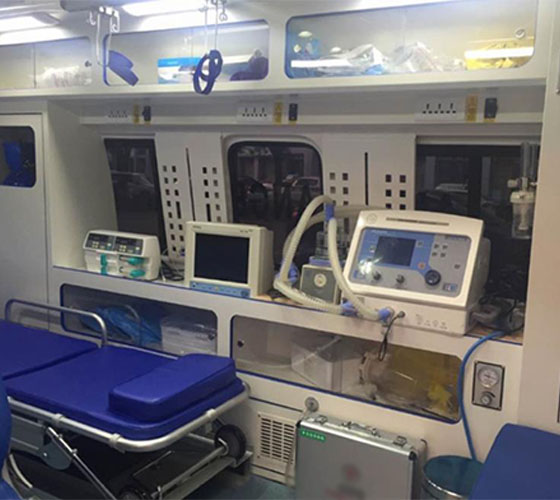 康马县车辆内部展示